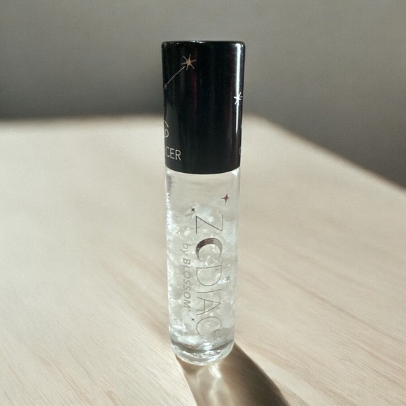 Blossom Cancer Zodiac Lip Gloss – Vanilla Scented w/ Crystals - Picture 2 of 3